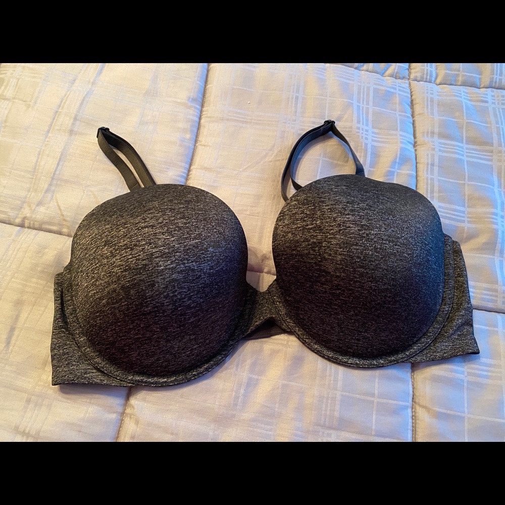 Victoria’s Secret padded perfect coverage bra
